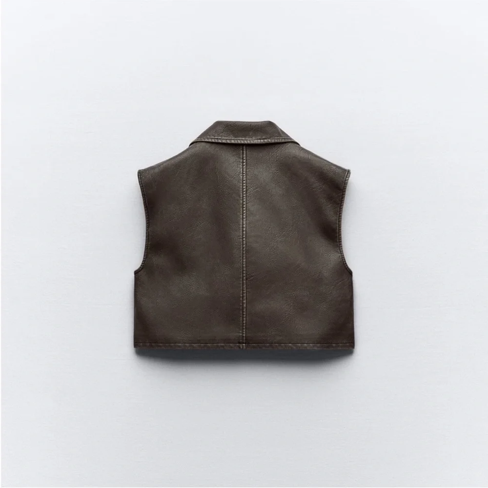Zara Faux Leather Vest - Cropped - Picture 2 of 8